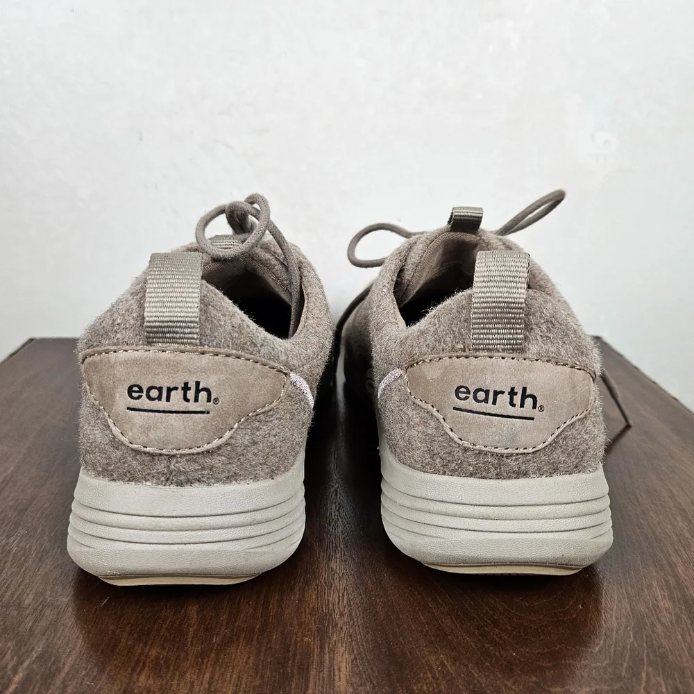Earth Scenic Quartz Taupe Sneakers - Picture 8 of 10